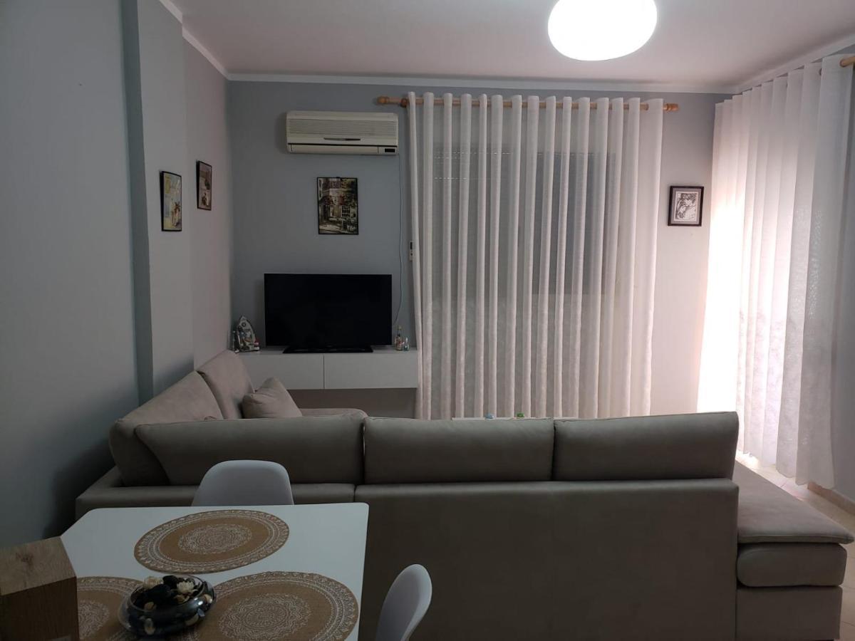 Apartament Zeko *