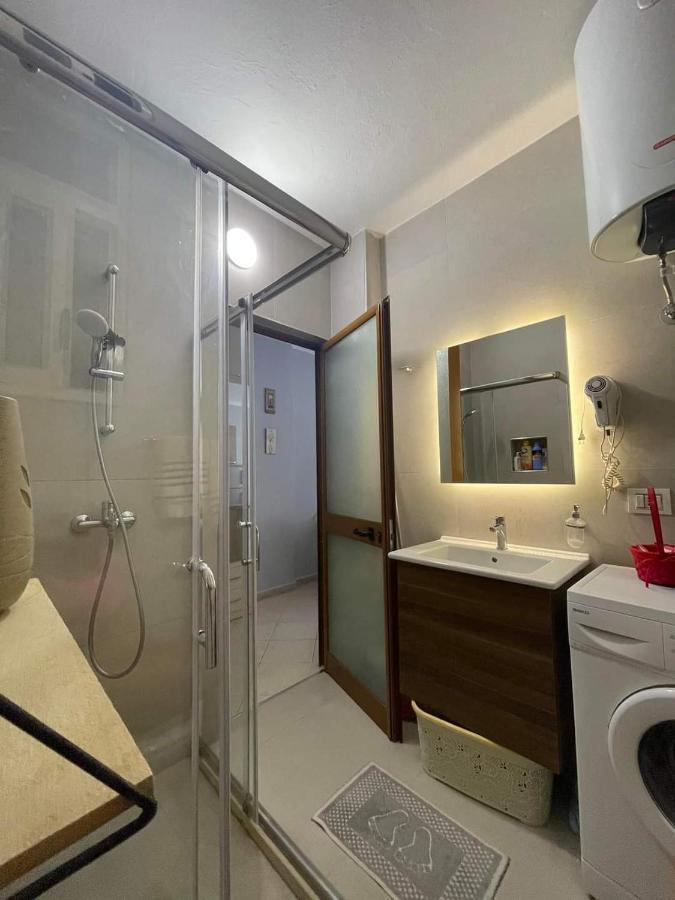 Zeko Apartament Golem (Tirana)